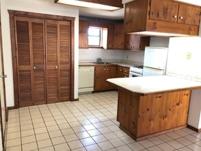 505 N 4th St in Alpine, TX - Building Photo - Building Photo