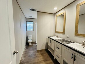 32 Dottie St in Apopka, FL - Building Photo - Building Photo