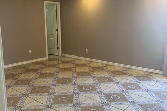 514 Buckeye Dr in Laredo, TX - Building Photo - Building Photo