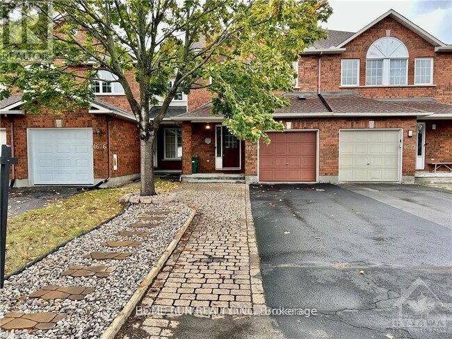 4674 Ogilvie Walk Crescent in Ottawa, ON - Building Photo - Building Photo