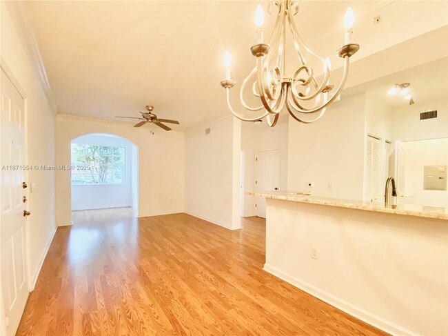 property at 1103 Myrtlewood Cir E