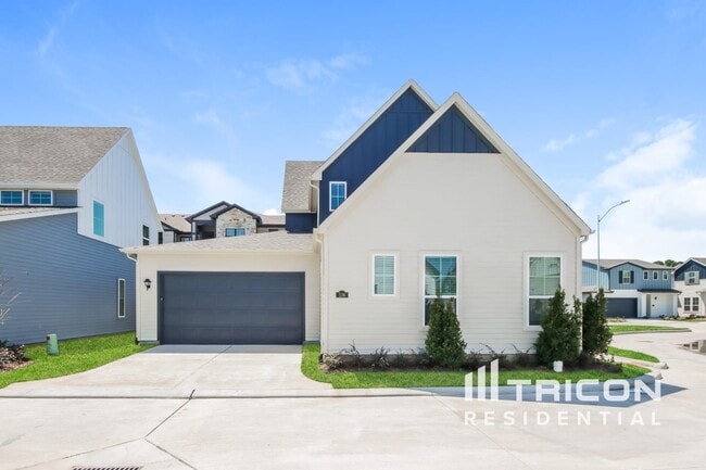 property at 9835 Willow Creek Commerce Dr