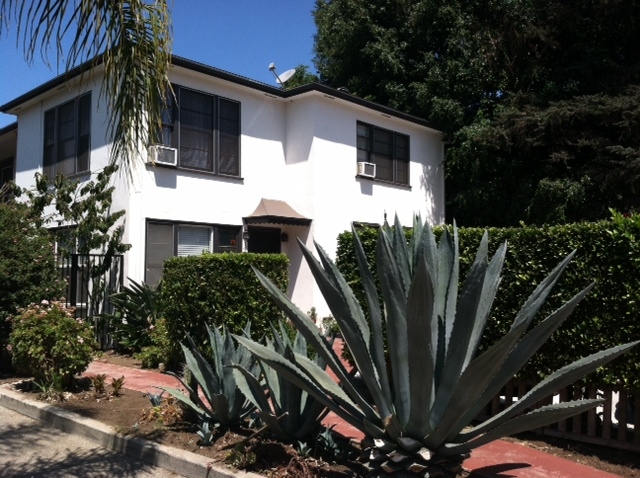 Orange Manor in Los Angeles, CA - Building Photo