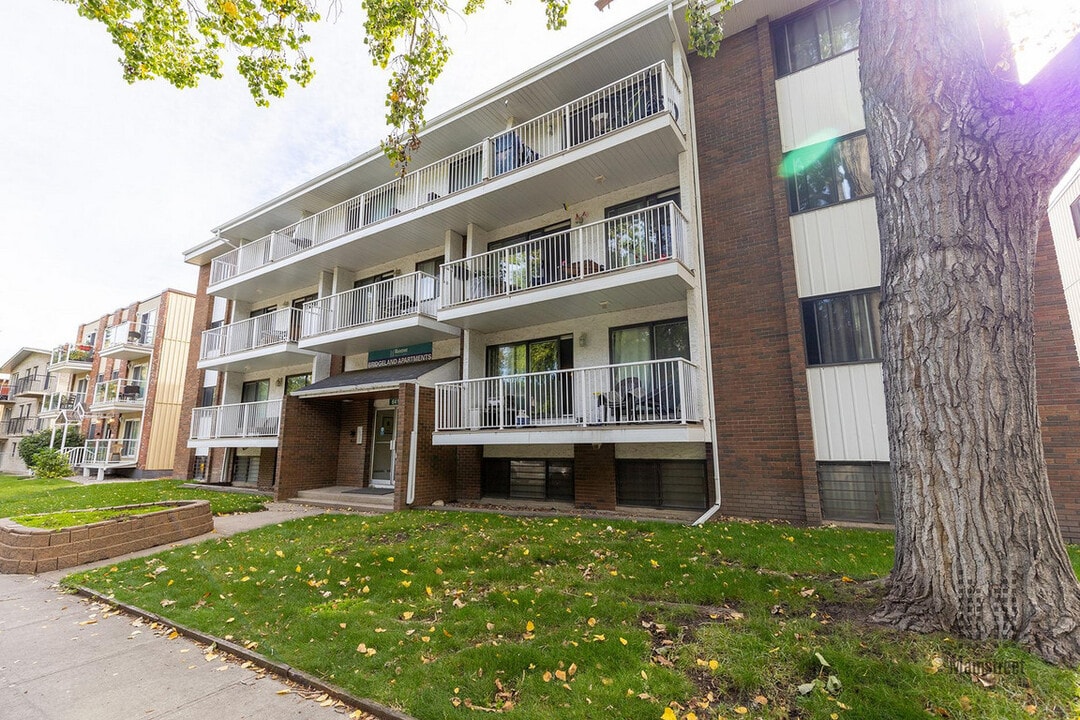 Bridgeland Apartments in Calgary, AB - Building Photo