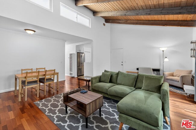 property at 5005 Stoney Creek Rd