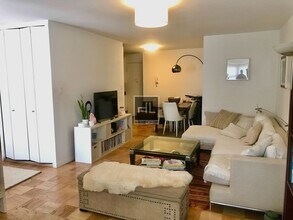 E 16 ST in New York, NY - Building Photo - Building Photo