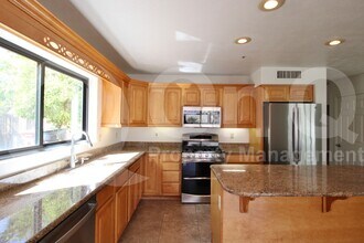 9087 E Caribbean Ln in Scottsdale, AZ - Building Photo - Building Photo