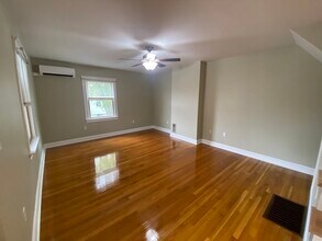 22 Harkins St in Quincy, MA - Building Photo - Building Photo