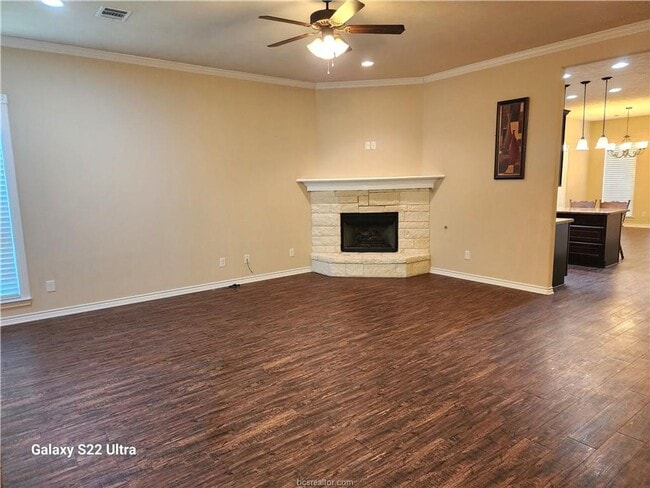 912 Dove Run Trail in College Station, TX - Building Photo - Building Photo