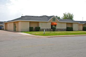 Crossway Apartments in Arlington, TX - Building Photo - Building Photo