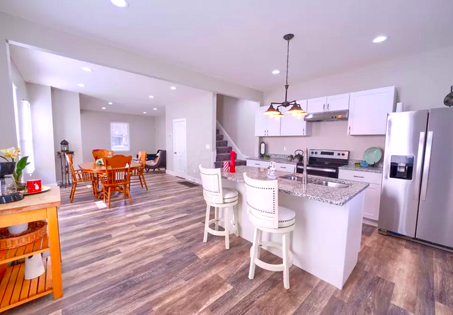 property at 582 Seymour Ave