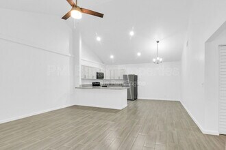 13998 Folkestone Cir in Wellington, FL - Building Photo - Building Photo