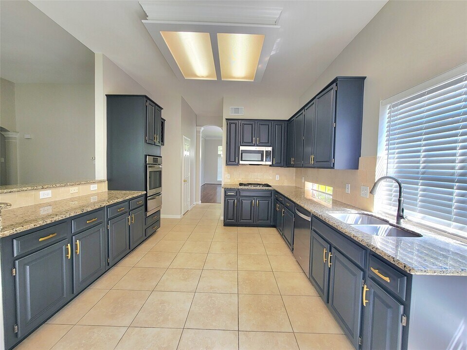 4310 Ringrose Dr in Missouri City, TX - Building Photo