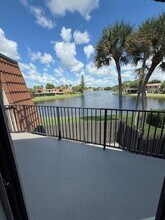 1534 W Harmony Lake Cir in Davie, FL - Foto de edificio - Building Photo