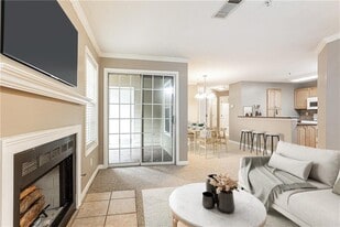 2014 River Heights Walk SE in Marietta, GA - Building Photo