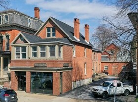 437 Franklin St, Unit Suite 3 in Buffalo, NY - Building Photo