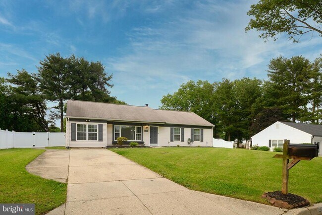 property at 9700 Cedarhollow Ln