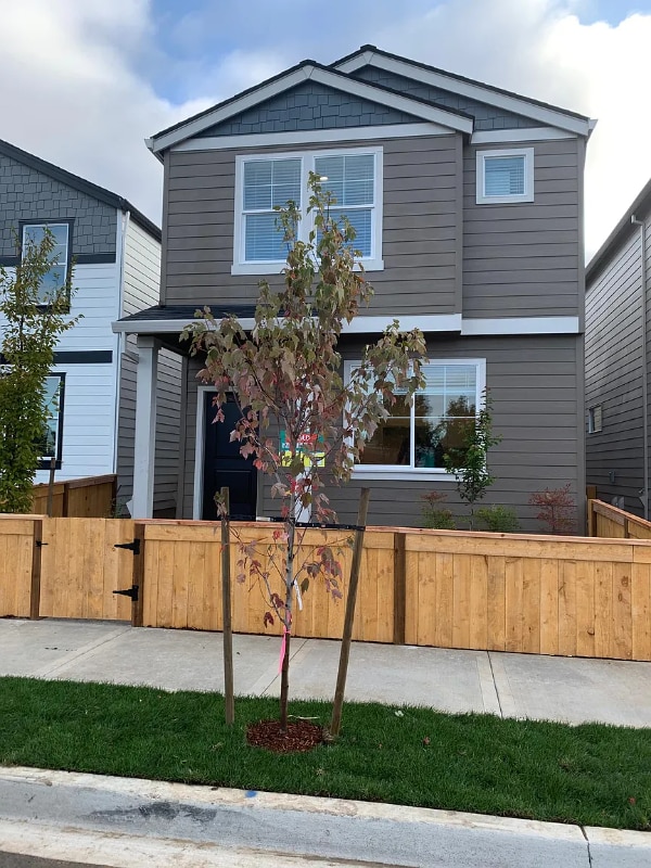 property at 2609 NE 115th Pl.