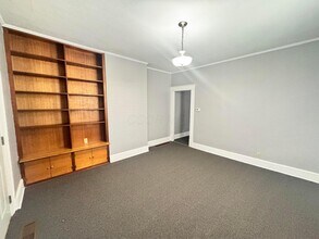 617 E Main St in Lancaster, OH - Building Photo - Building Photo