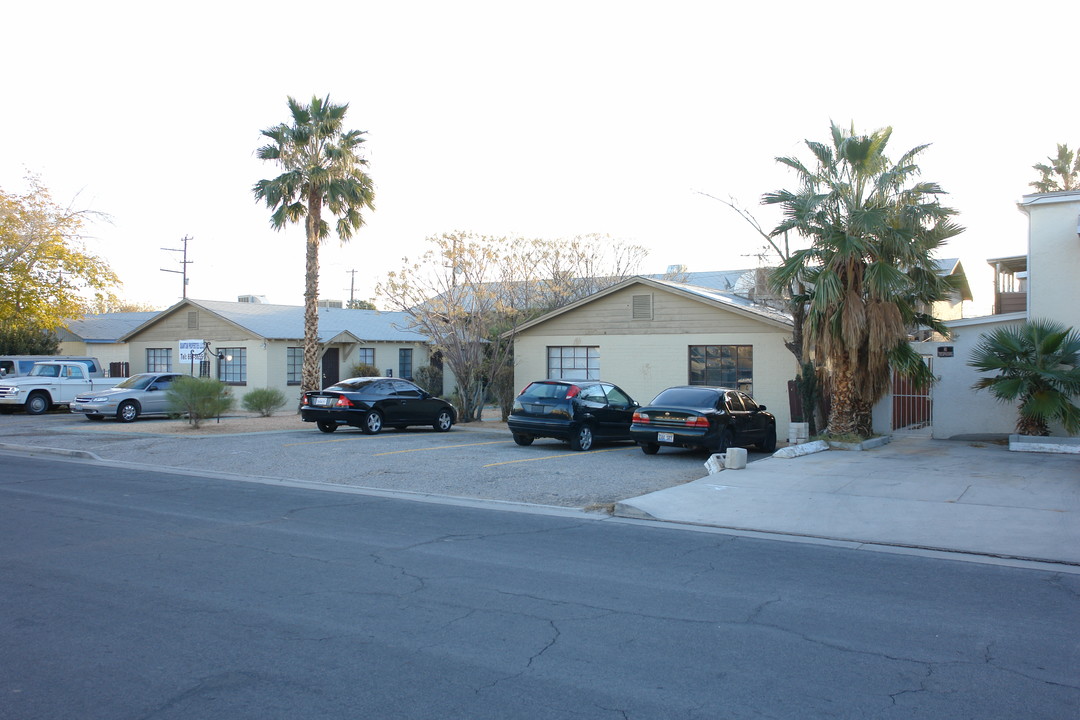 Plaza Apartments in Las Vegas, NV - Foto de edificio