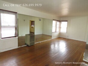 207 S Primrose Ave in Monrovia, CA - Building Photo - Building Photo