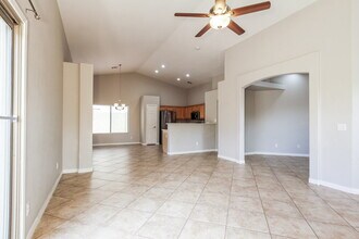 3910 N 125th Dr in Avondale, AZ - Building Photo - Building Photo