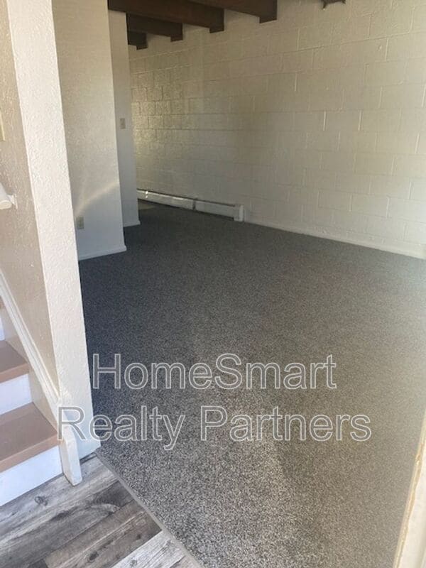 145 Monroe Ave in Green River, WY - Building Photo - Building Photo