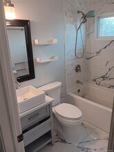 31 Essex St in West Babylon, NY - Building Photo - Building Photo