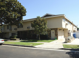 404 N Monterey St Apartamentos