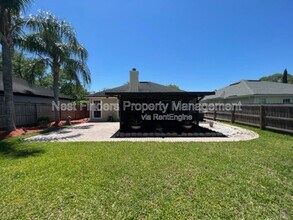 11201 Wandering Oaks Dr in Jacksonville, FL - Foto de edificio - Building Photo