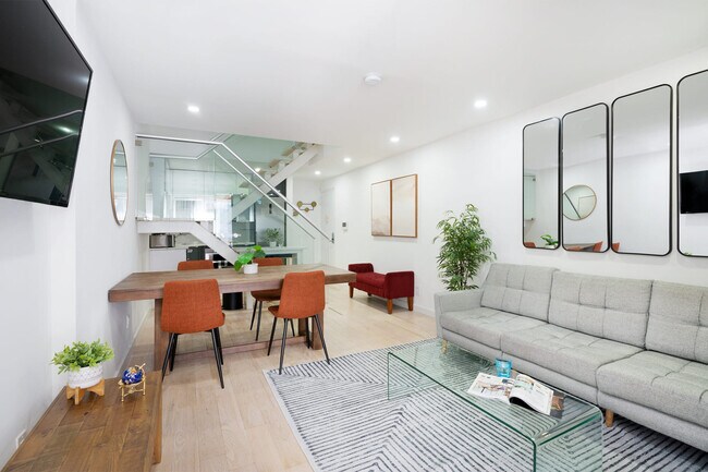 property at 244 E 75th St