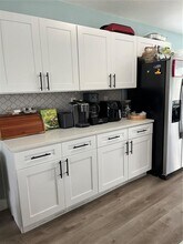 9620 Overlook Dr in Temple Terrace, FL - Building Photo - Building Photo