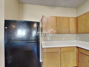 1968 Prairie Sky Ln in Greenwood, IN - Building Photo - Building Photo