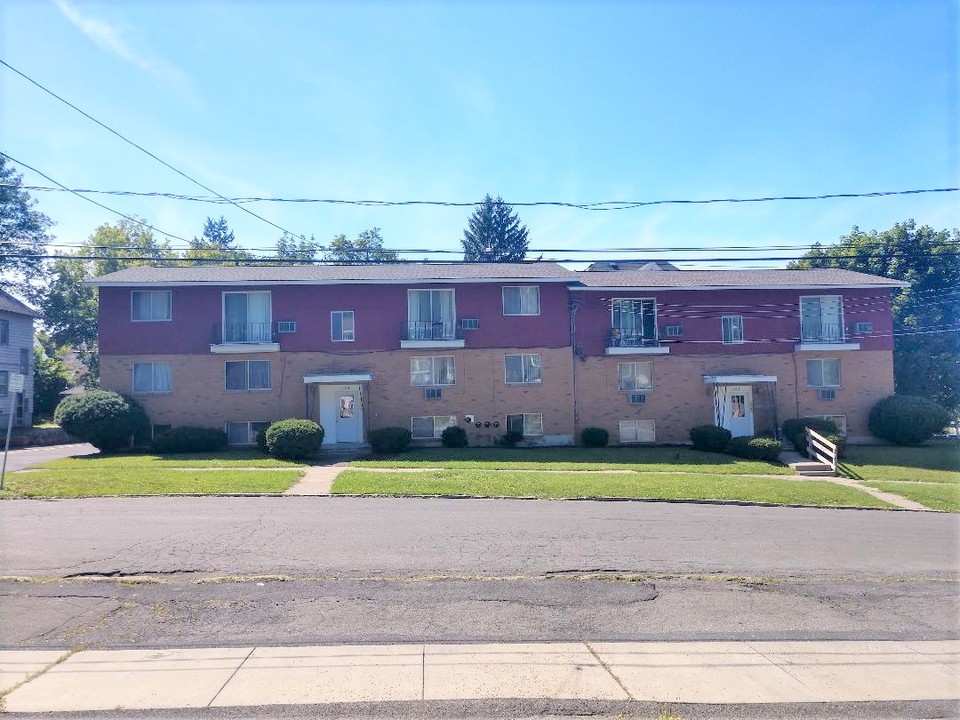 102 Stinard Ave in Syracuse, NY - Building Photo