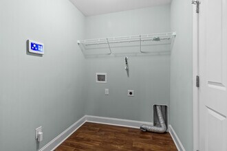 100 Catfish Ct in New Bern, NC - Building Photo - Building Photo