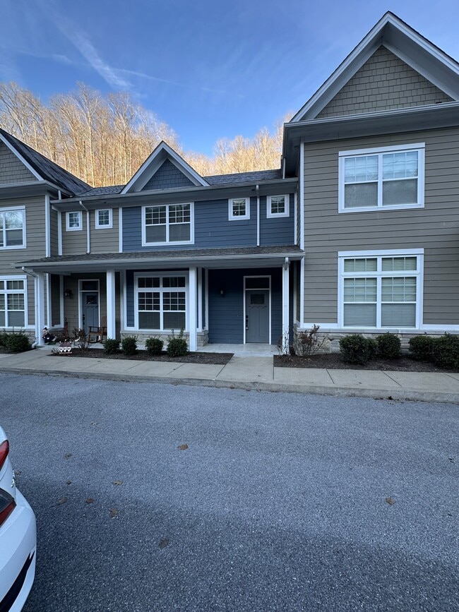 property at 172 Cedar Creek Rd