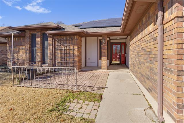 6300 Aires Dr in Arlington, TX - Building Photo - Building Photo