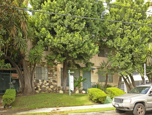 Ann Arbor Apartments in Hollywood, CA - Foto de edificio - Building Photo