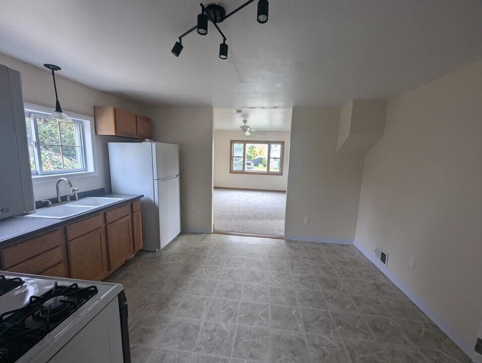 96 Cass Ave, Unit #1 in Buffalo, NY - Building Photo