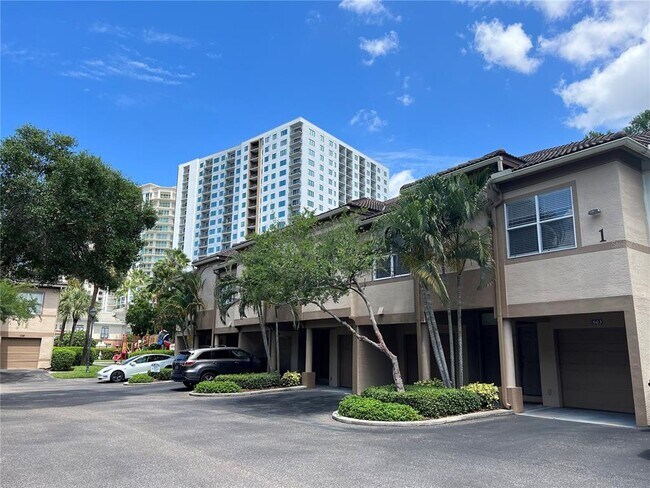 property at 805 Normandy Trace Rd