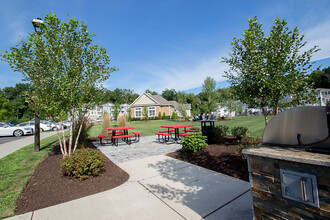 The Arbors at Brighton Park in Bloomfield, CT - Building Photo - Building Photo