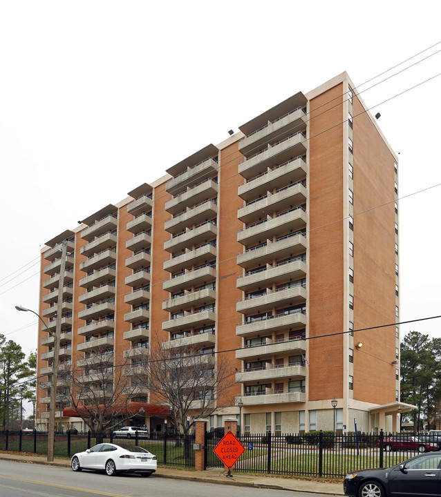 Jefferson Square Apartments in Memphis, TN - Foto de edificio