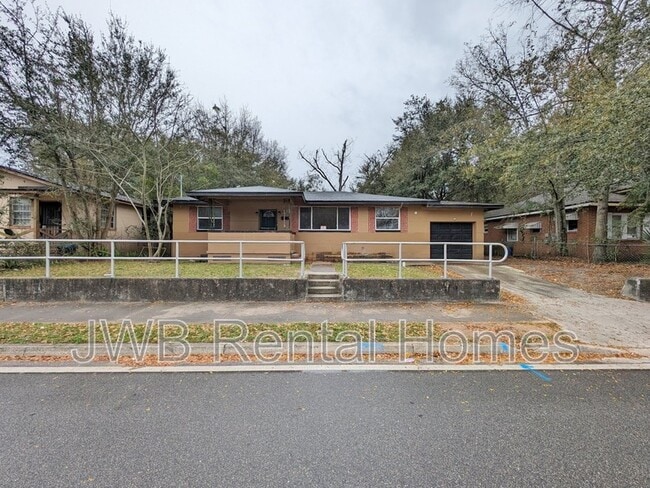 1864 W 13th St in Jacksonville, FL - Building Photo - Building Photo