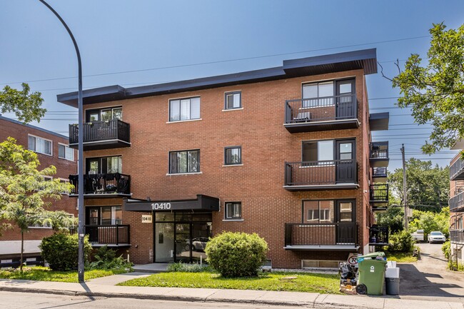 10410 Fleury in Montréal, QC - Building Photo - Building Photo