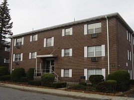 45-49 Pond St in Waltham, MA - Building Photo