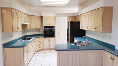 2706 Custer Way in Las Cruces, NM - Building Photo - Building Photo