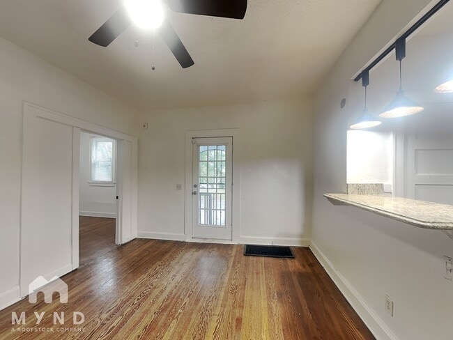 4319 E 56th St in Kansas City, MO - Building Photo - Building Photo