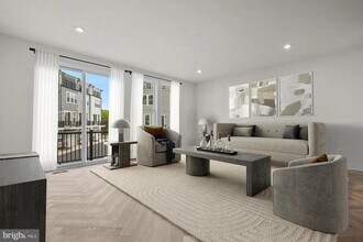 13916 Aviation Pl in Herndon, VA - Building Photo - Building Photo