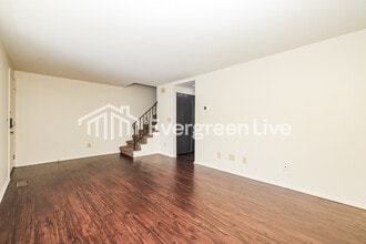 7502 Mt Whitney in Huber Heights, OH - Building Photo - Building Photo