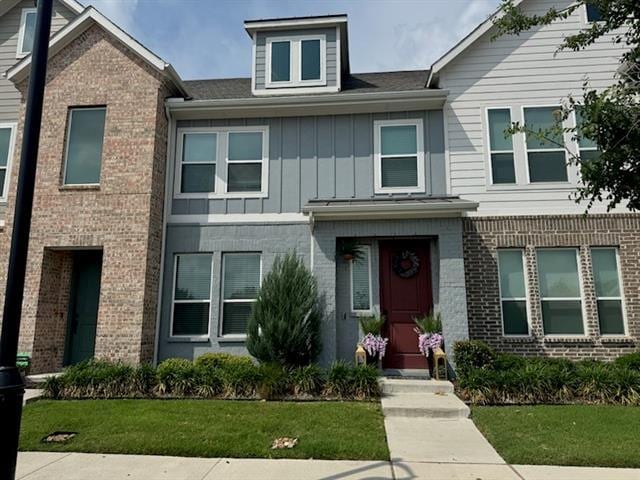 property at 4429 Union St